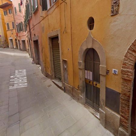 Casa Via Della Rocca Luna Поджибонси Экстерьер фото